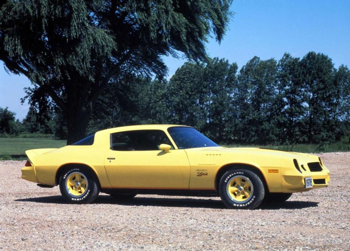Chevrolet Camaro 1975