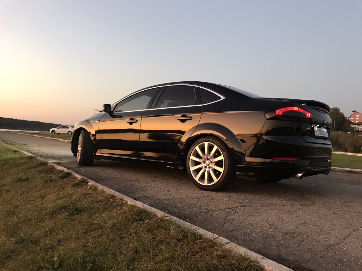 Ford Mondeo 5 Black r19