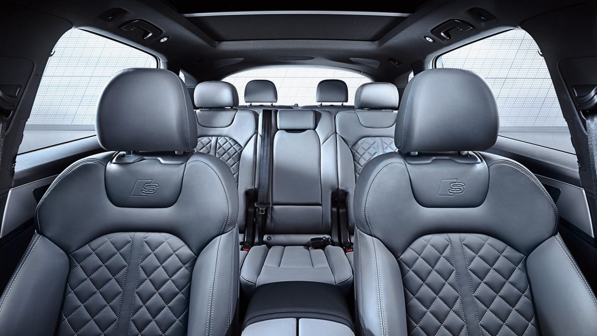 Audi 7 Seater