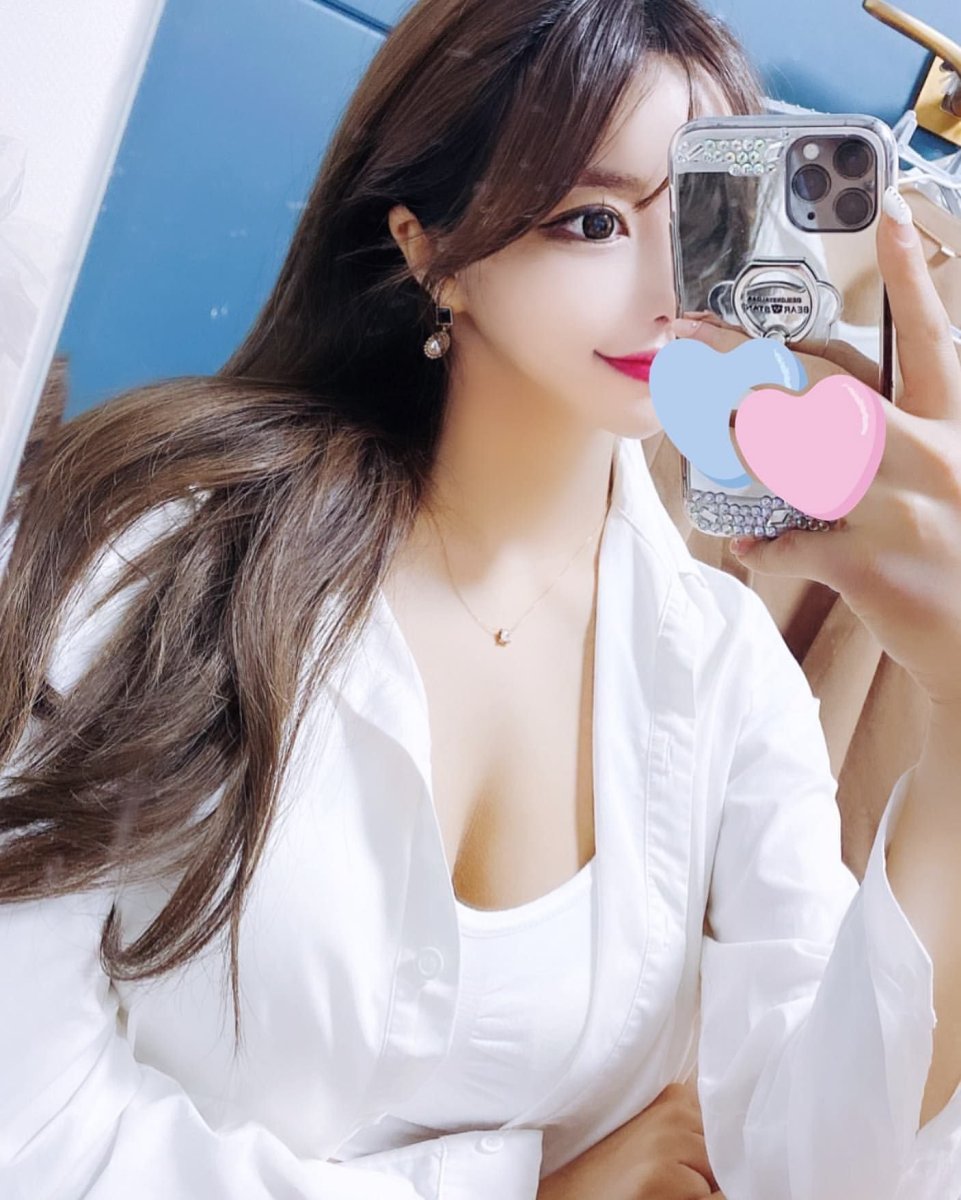 Южнокорейская модель девушка Инстаграм