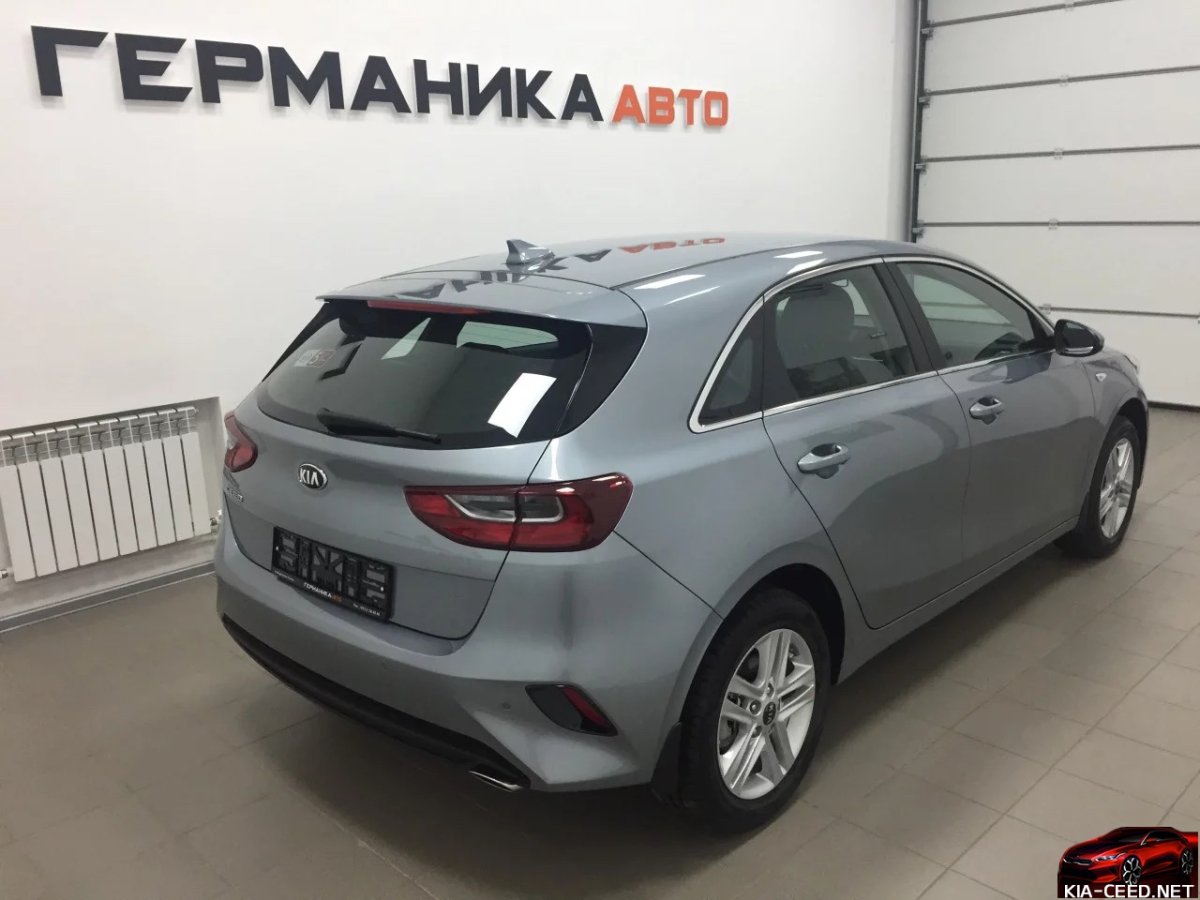 Киа СИД св 2019 Лунар Сильвер