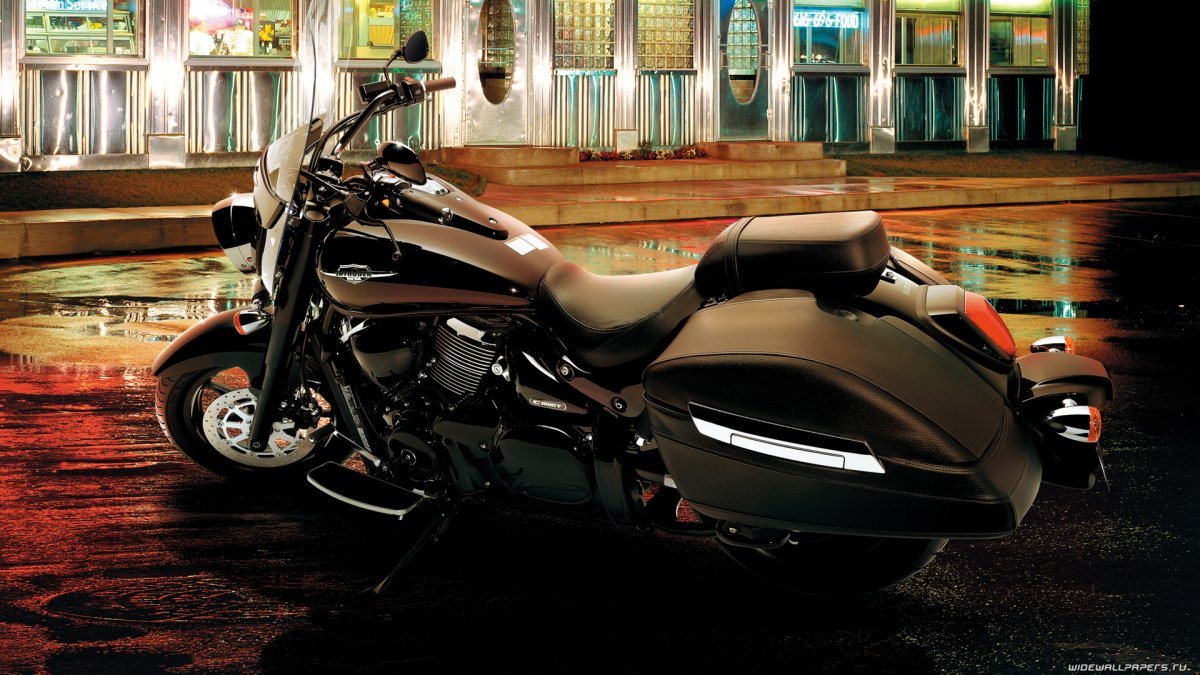 Suzuki Boulevard c109r