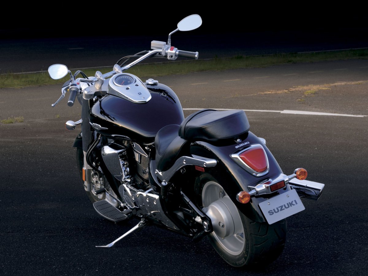 Suzuki Intruder c1800r