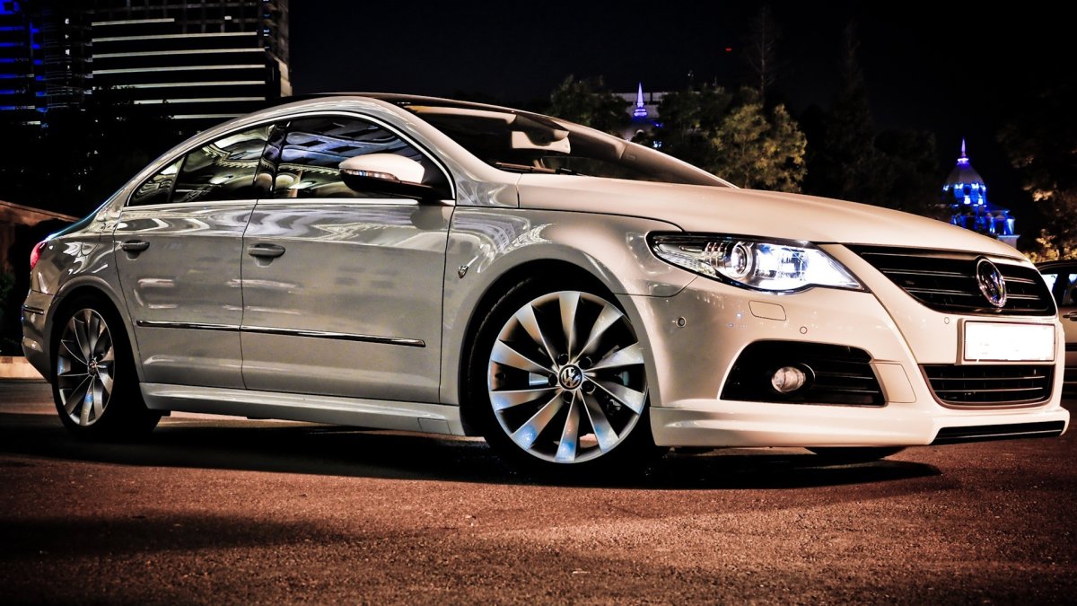 Volkswagen Passat cc White