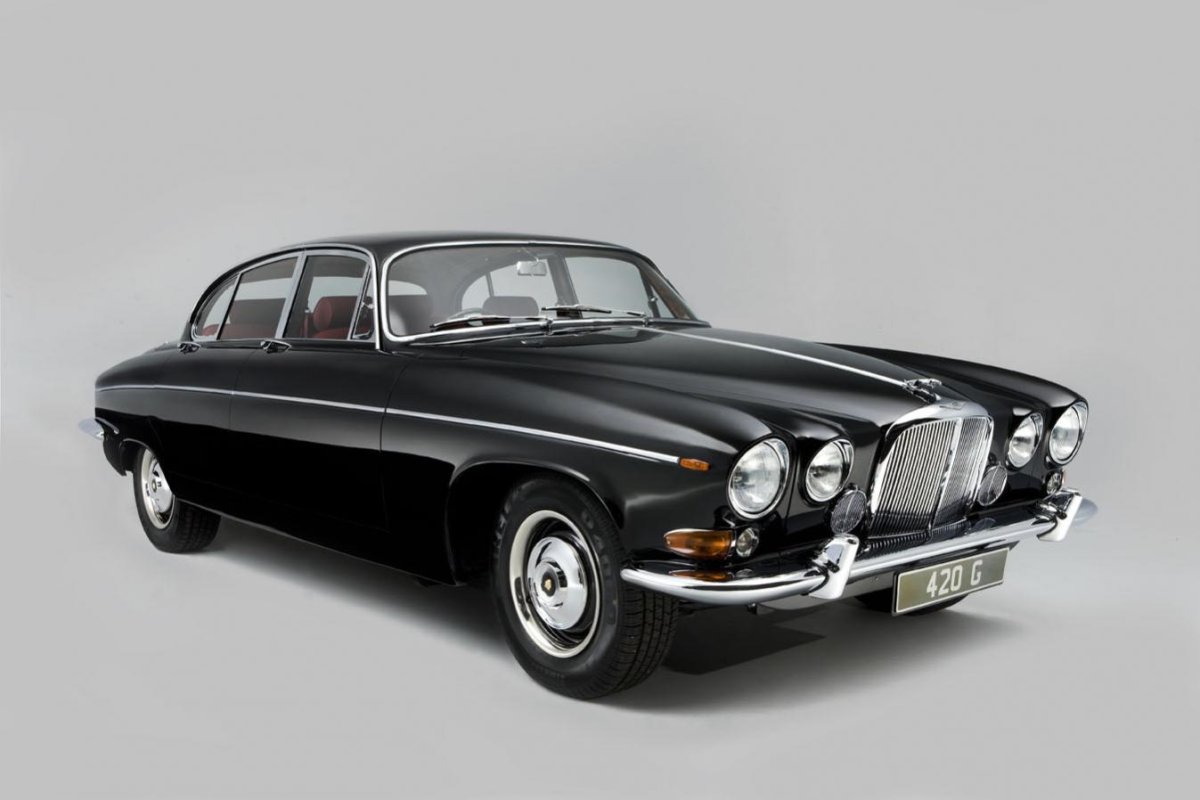 1966 Jaguar 420 g