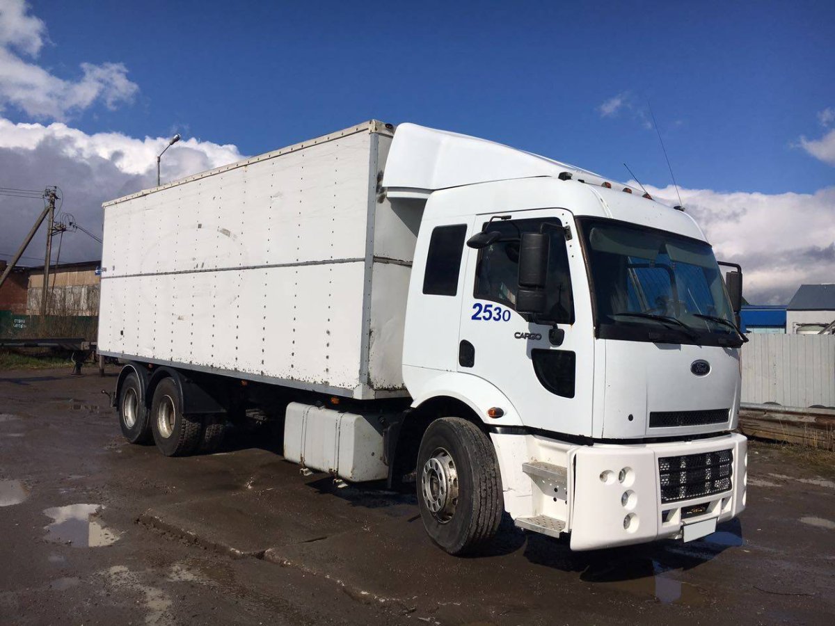 Ford Cargo 2530