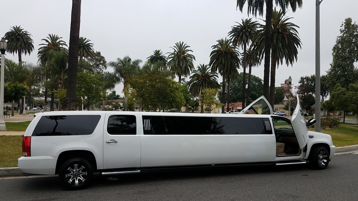 Chevrolet Suburban лимузин