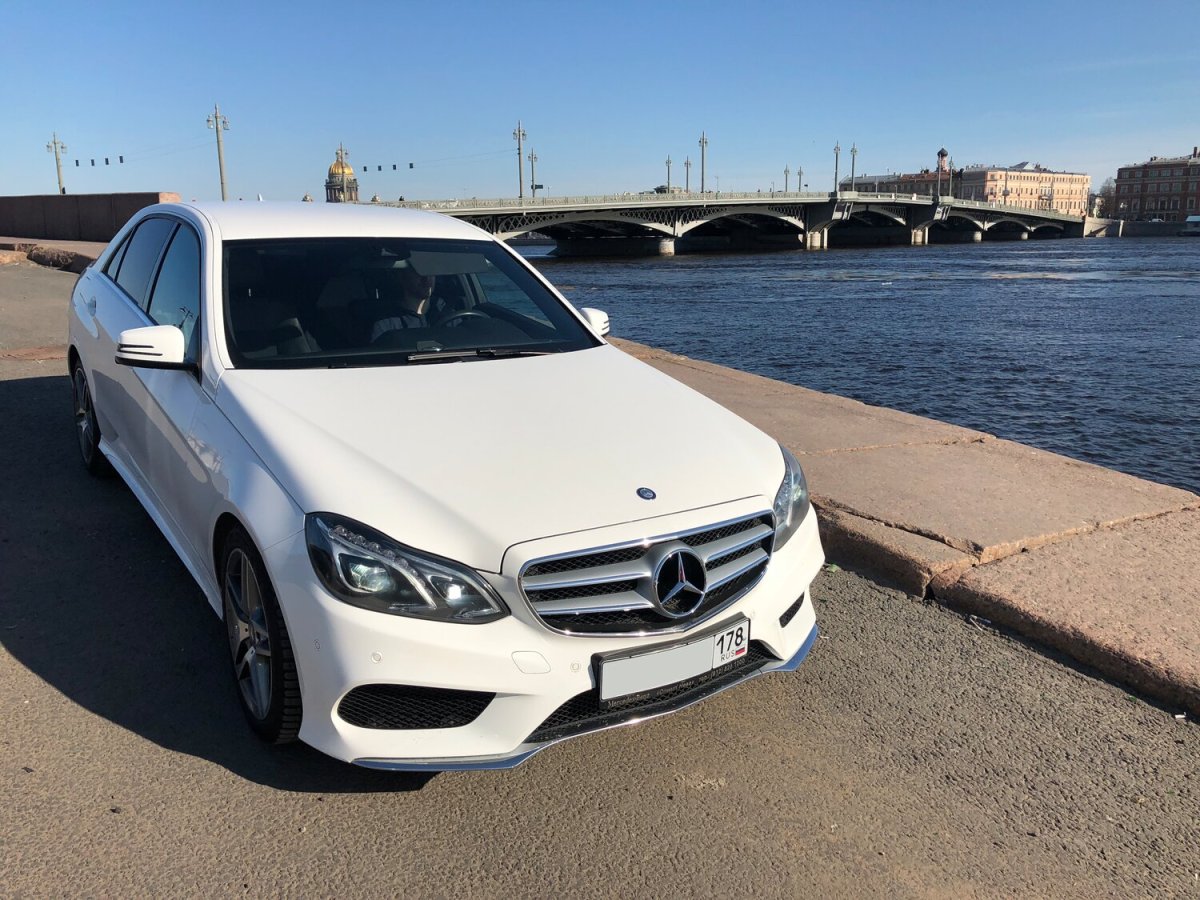 Мерседес Санкт-Петербург
