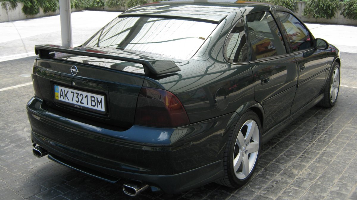 Opel Vectra b 2000 Edition