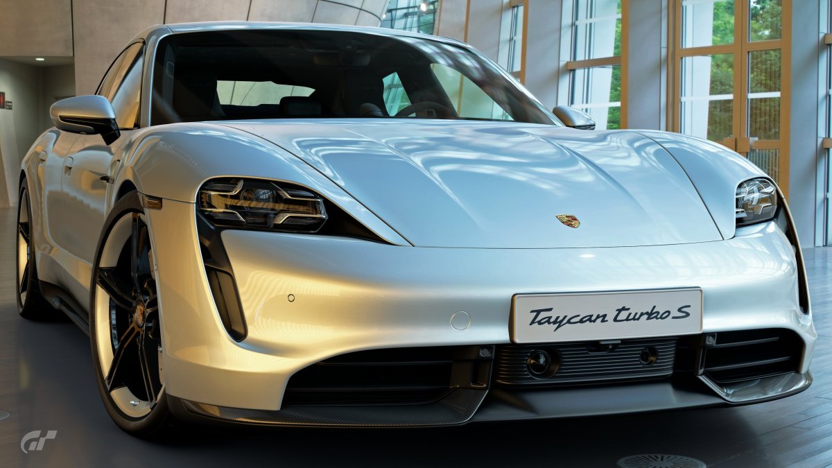 Porsche Taycan Turbo s