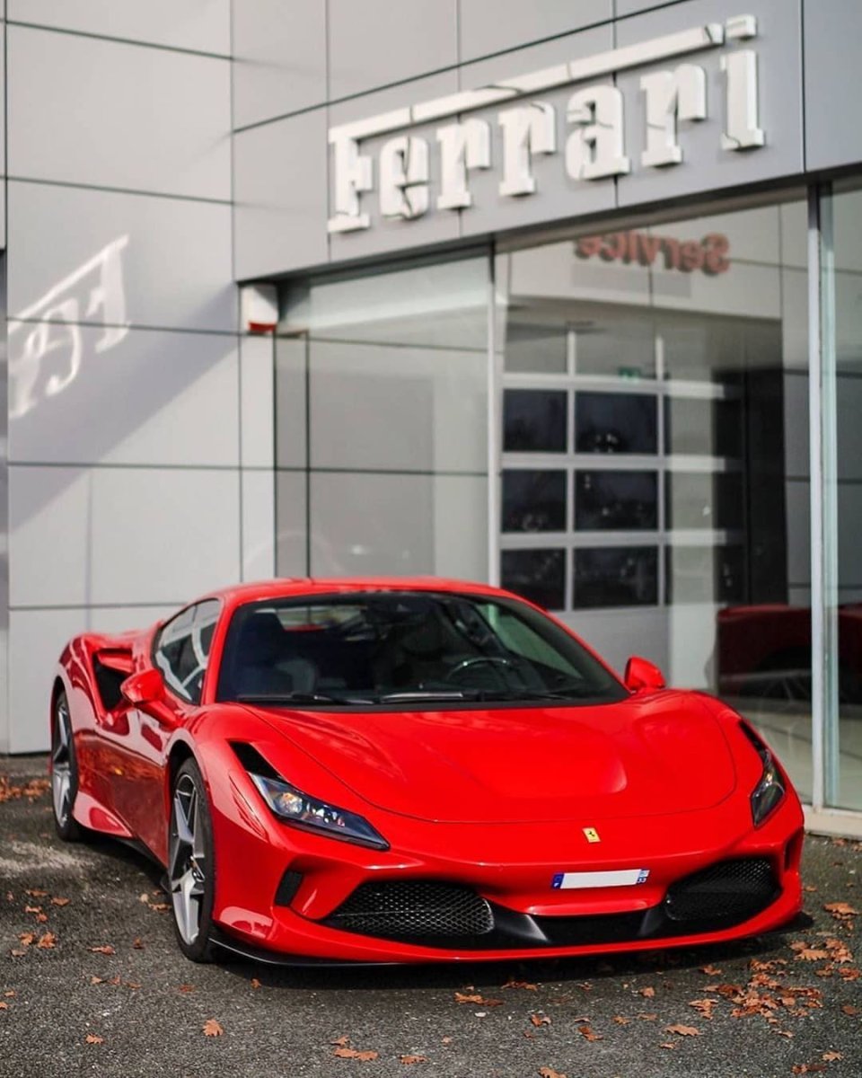Ferrari f8 2020