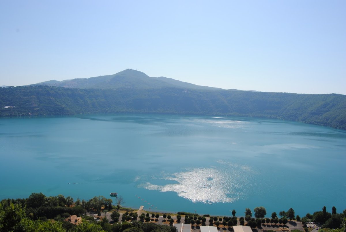 Озеро Кастель Алушта