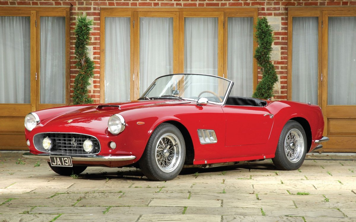 Ferrari 250 gt California Spyder