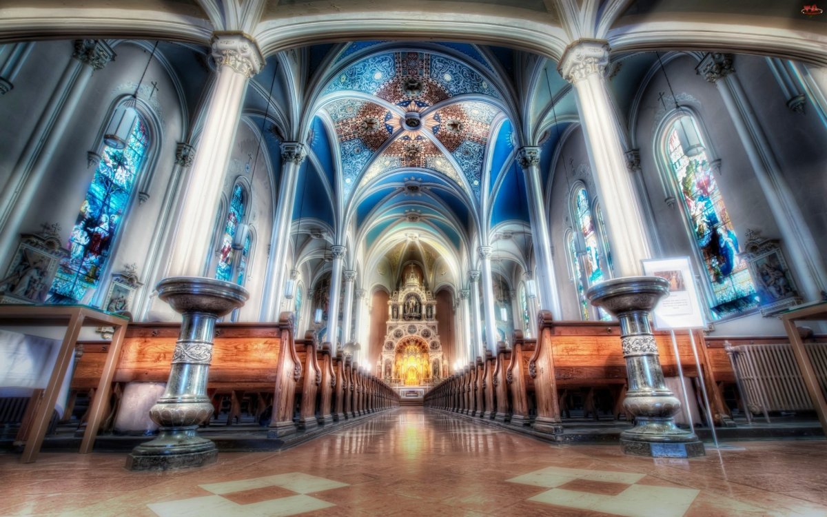 Католический храм интерьер роспись