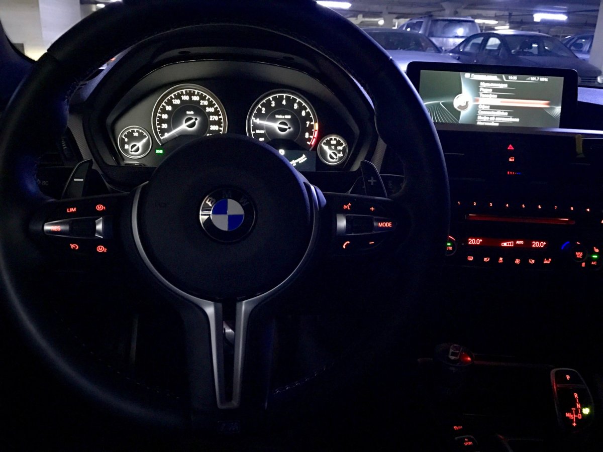 Приборка на f32 BMW