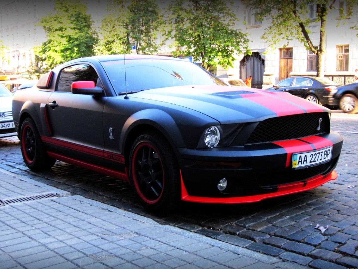 Форд Мустанг gt 500 черный матовый