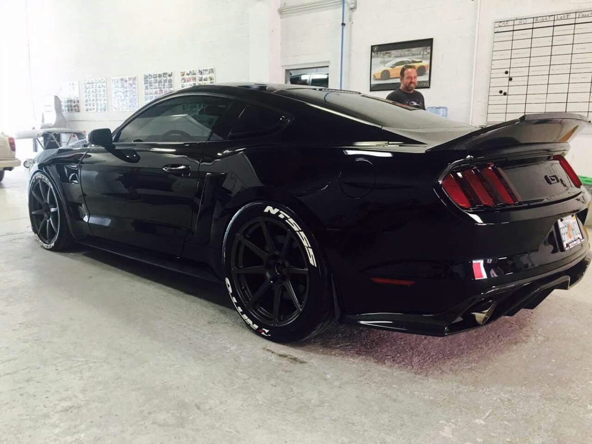 Ford Mustang gt s550