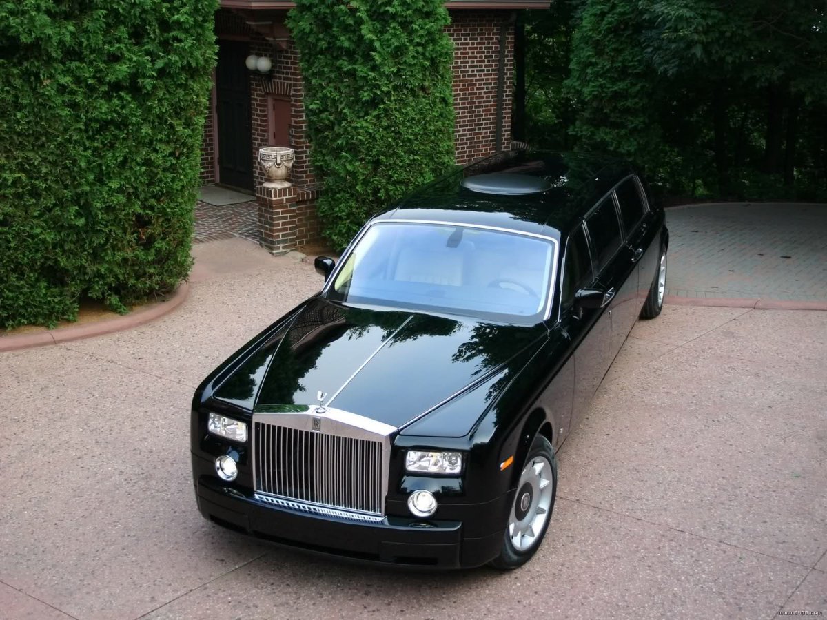 Rolls Royce Phantom Limousine