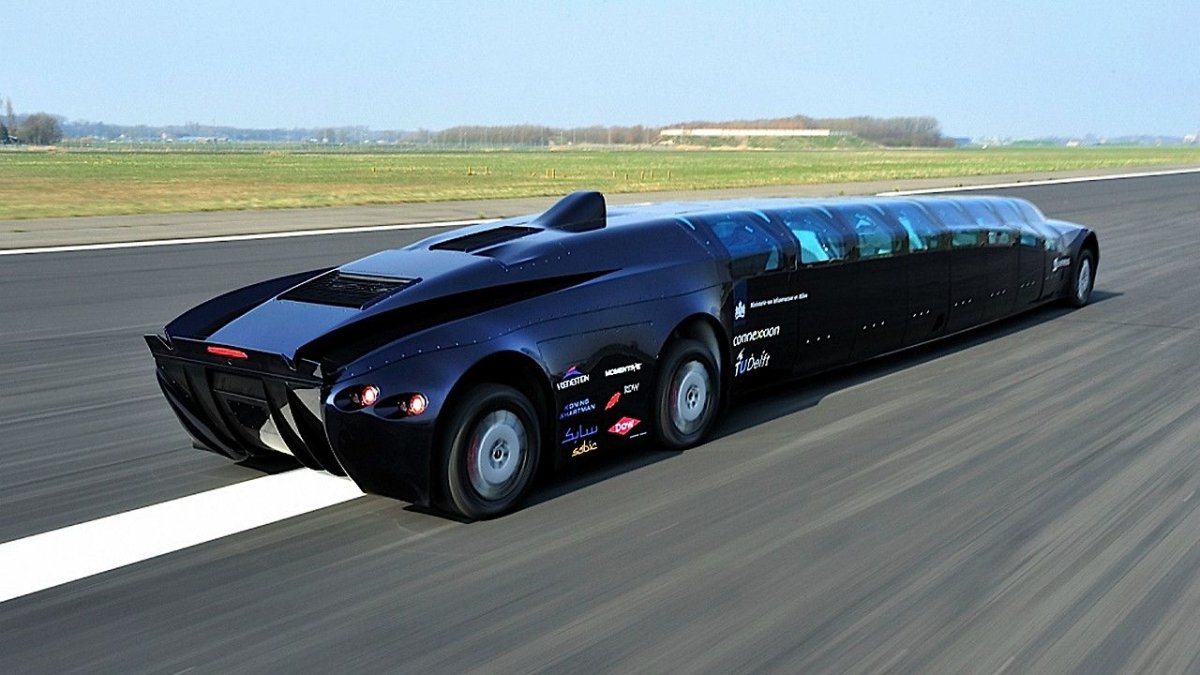 Автобус Wubbo Superbus (ОАЭ)