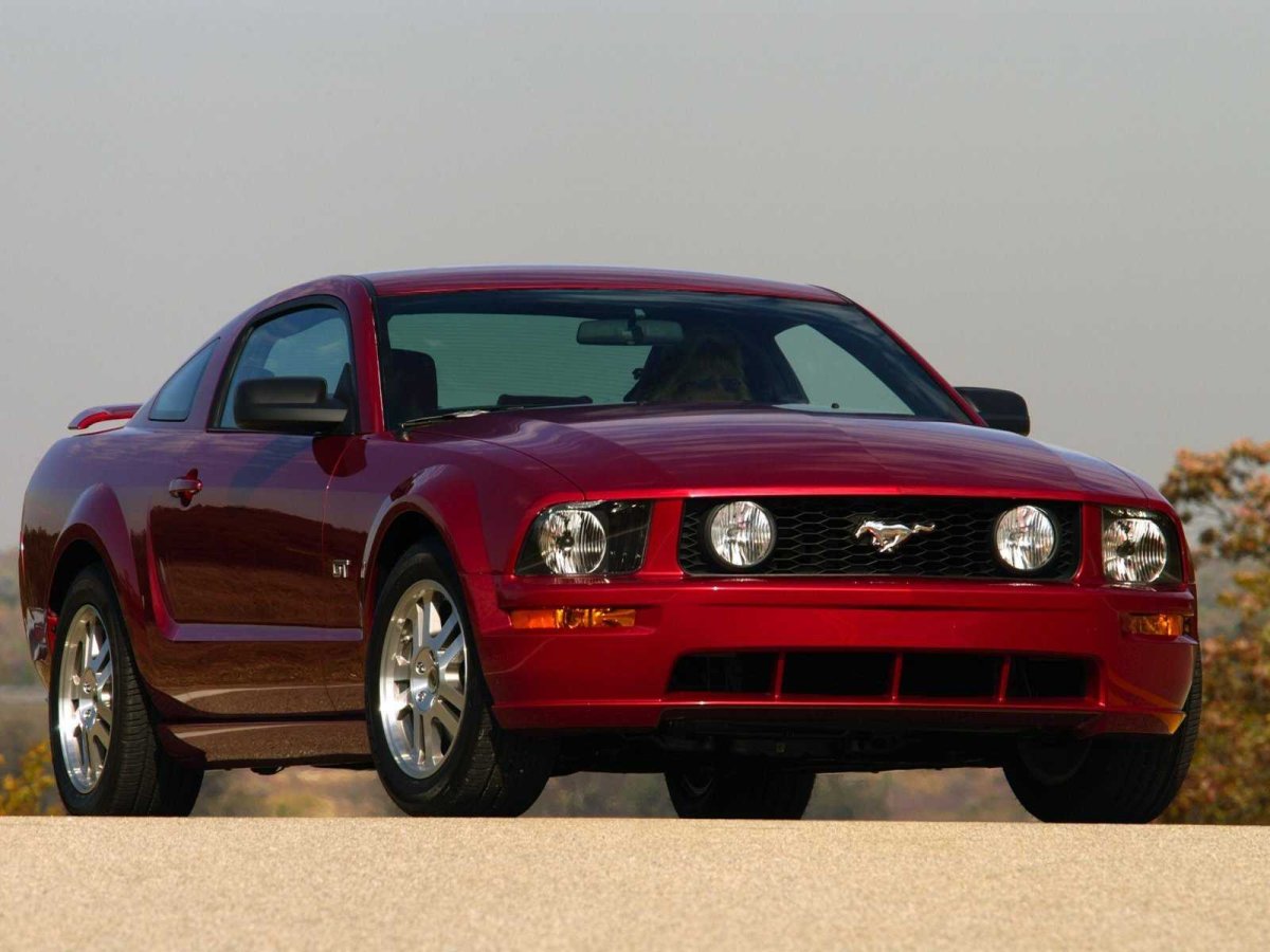 Ford Mustang gt 2005