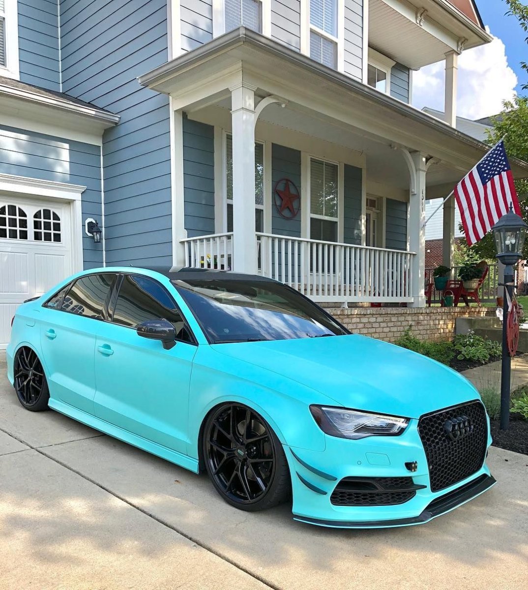Audi Laguna Blue