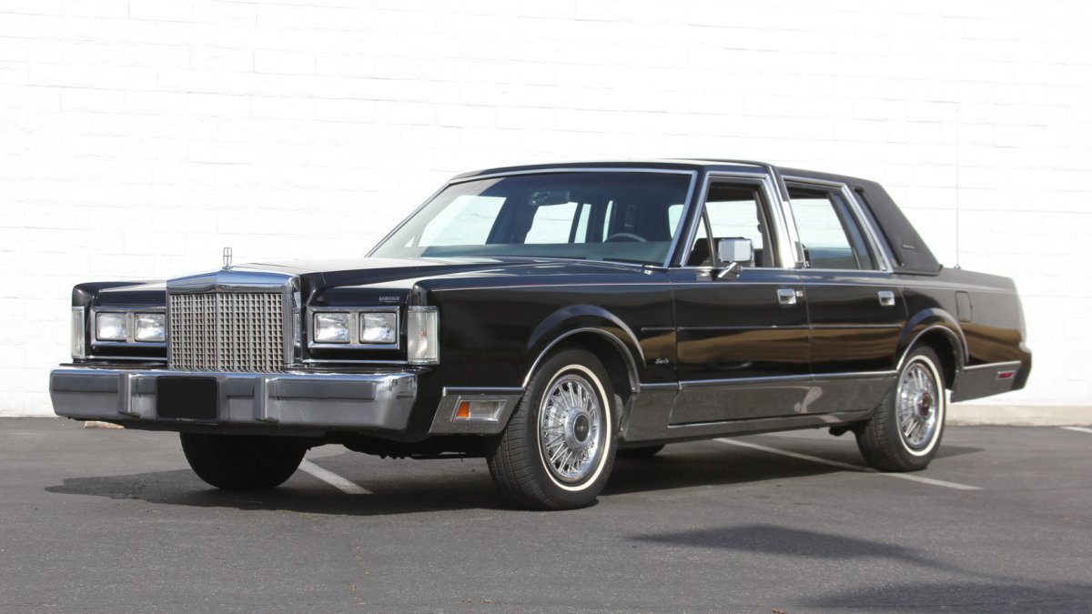 Lincoln Town car 1980-1989