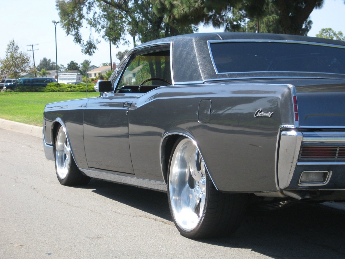 Lincoln Continental Coupe 1966