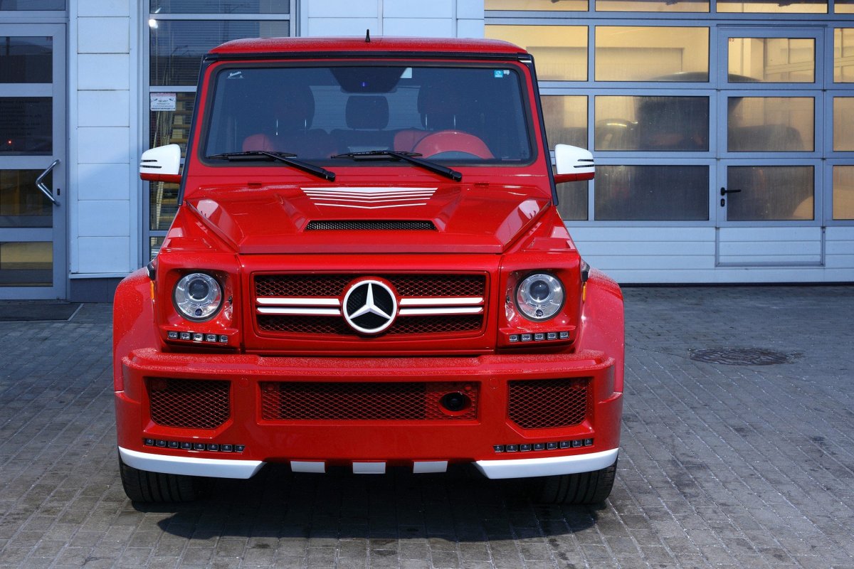 Mercedes g63 AMG красный