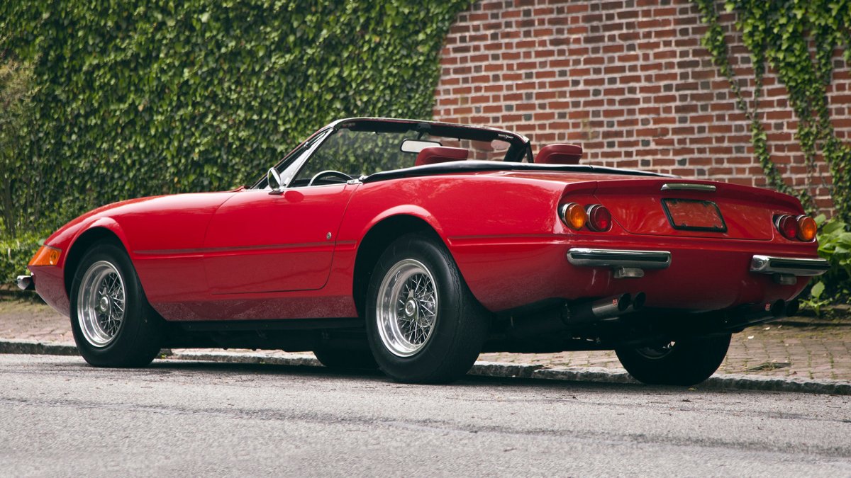 Ferrari 365 GTS/4 "Daytona"