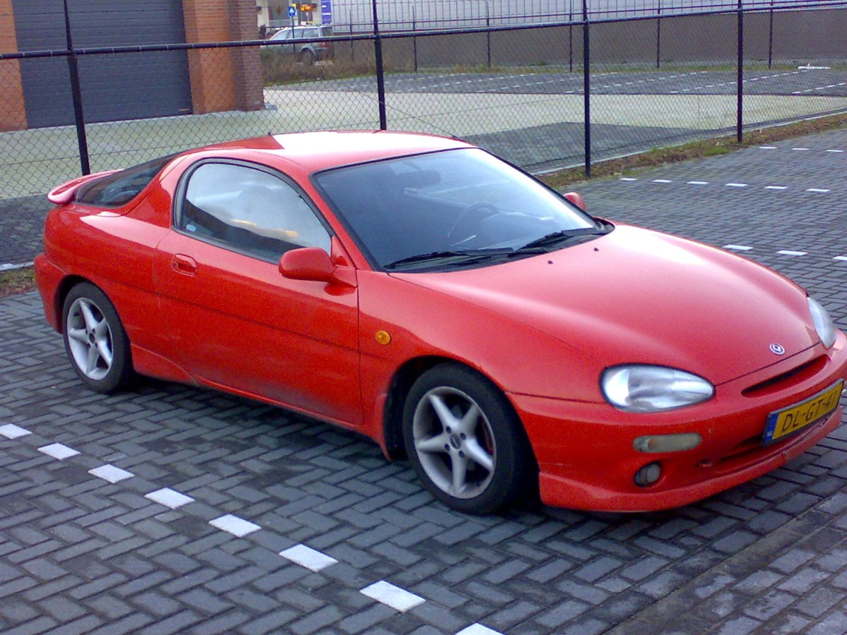 Mazda mx3 1994