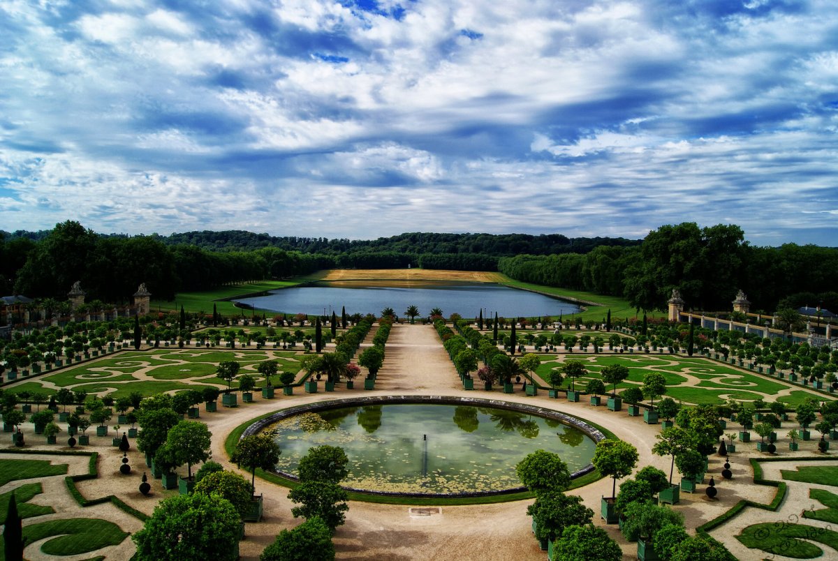 Версальский дворец и парк во Франции