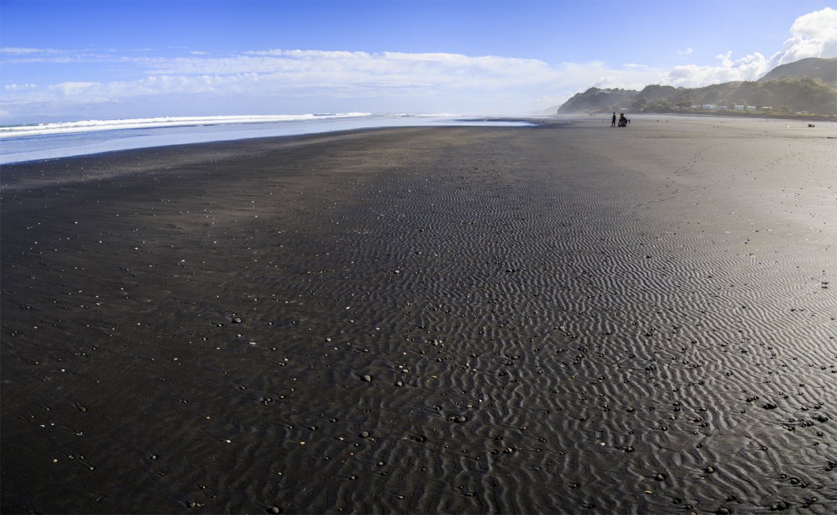 Новая Зеландия черный пляж