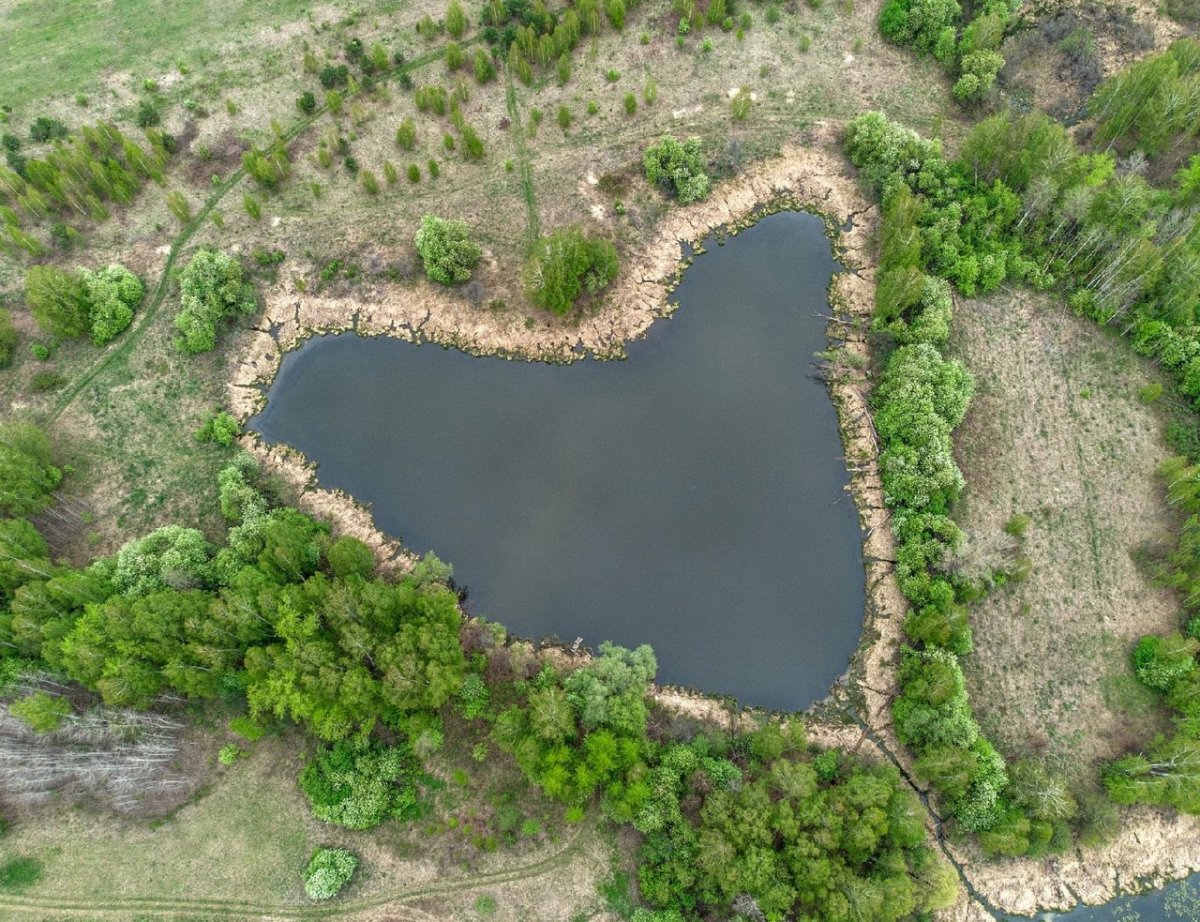 Озеро в виде сердца координаты