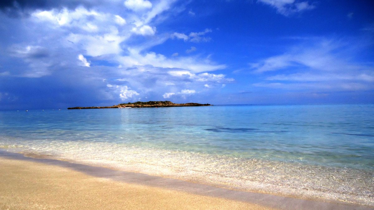 Кипр море пляж