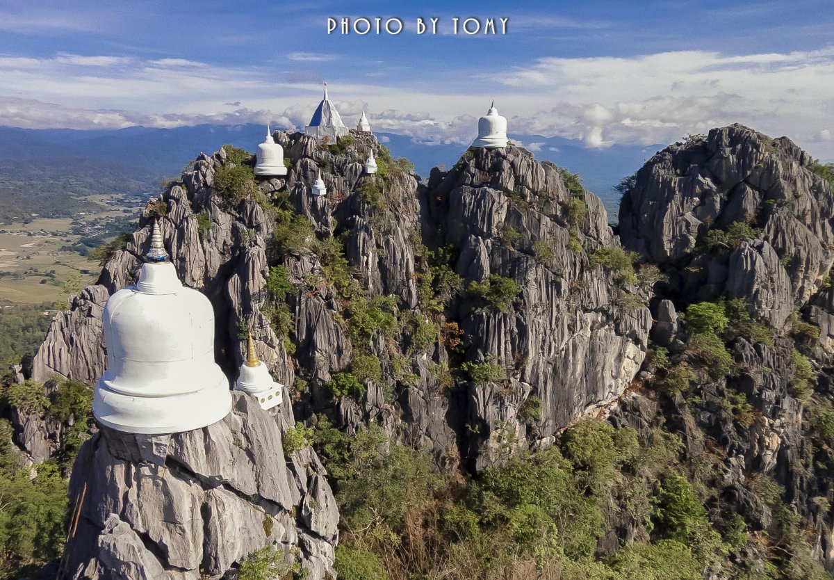 Тайланд храм на горе