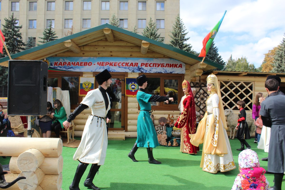 Карачаево-Черкесская Республика народ