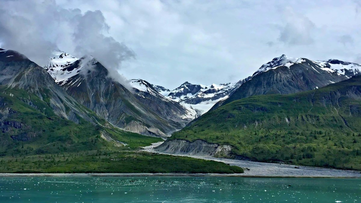 Spout Glacier Bay