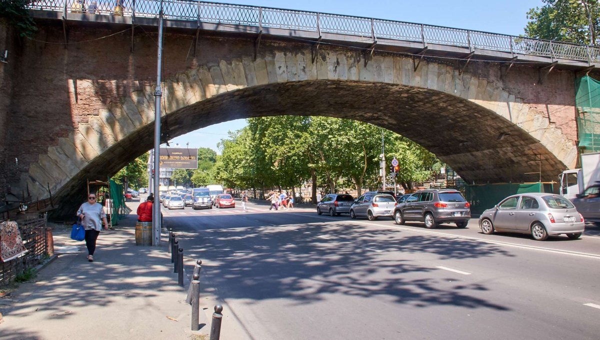 Саарбрюккенский мост Тбилиси