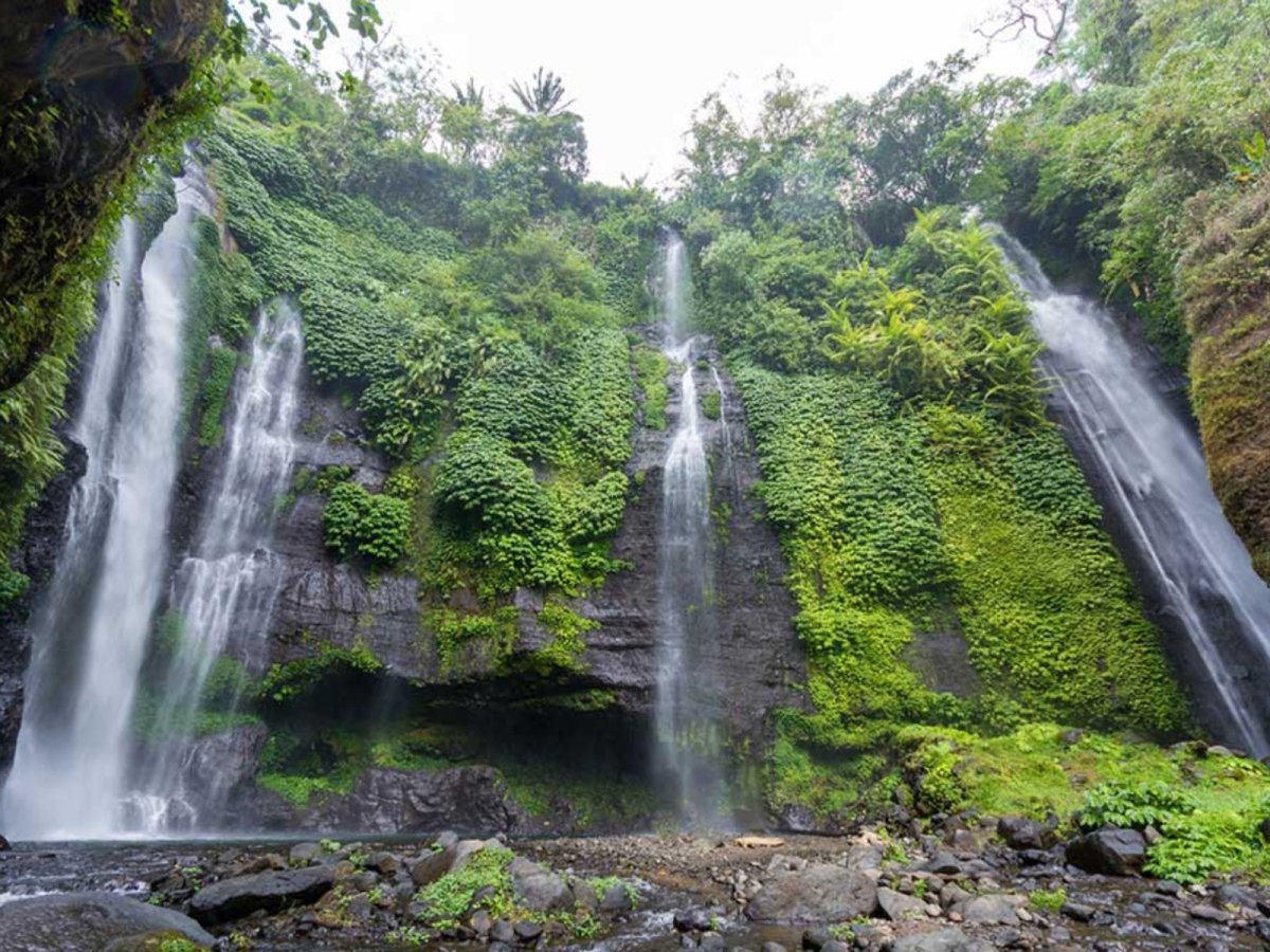 Секумбуль водопад Бали