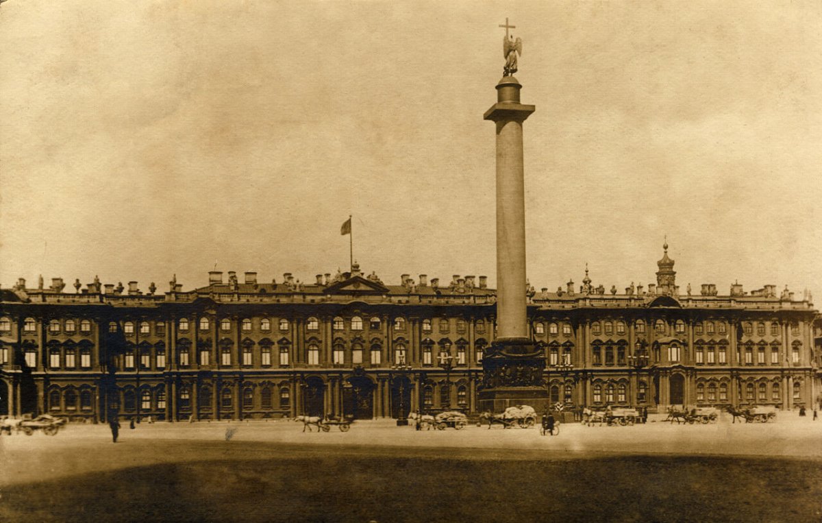 Александровская колонна в Санкт-Петербурге 19 век