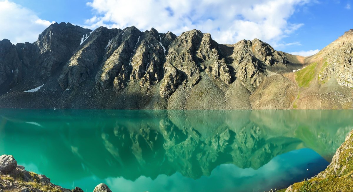 Озеро Алаколь Киргизия