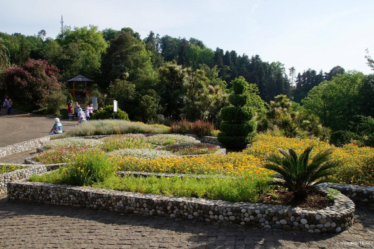 Махинджаури Ботанический сад