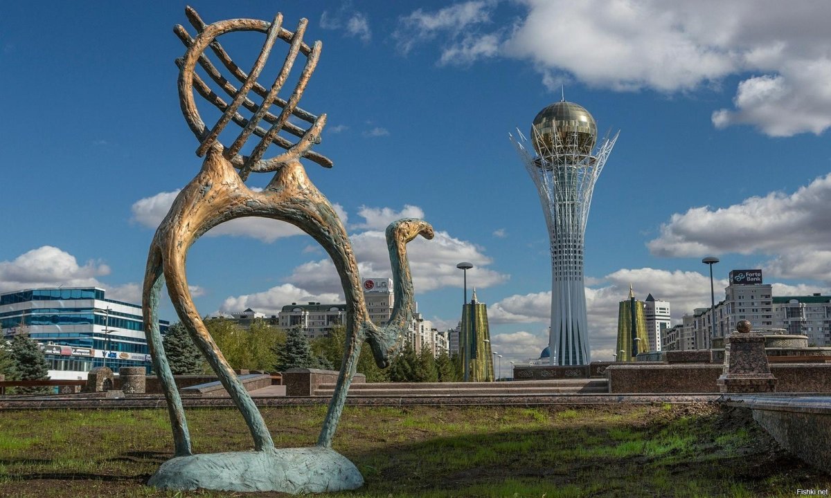 Нурсултан Астана верблюд