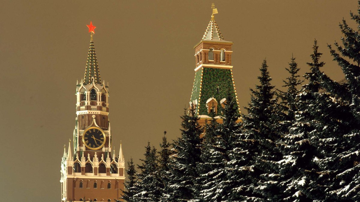 Спасская башня Московского Кремля новый год
