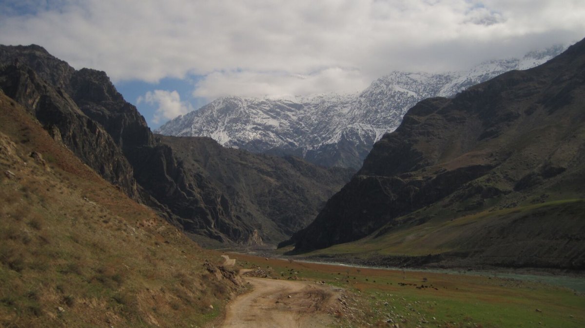Таджикский национальный парк (горы Памира), 2013