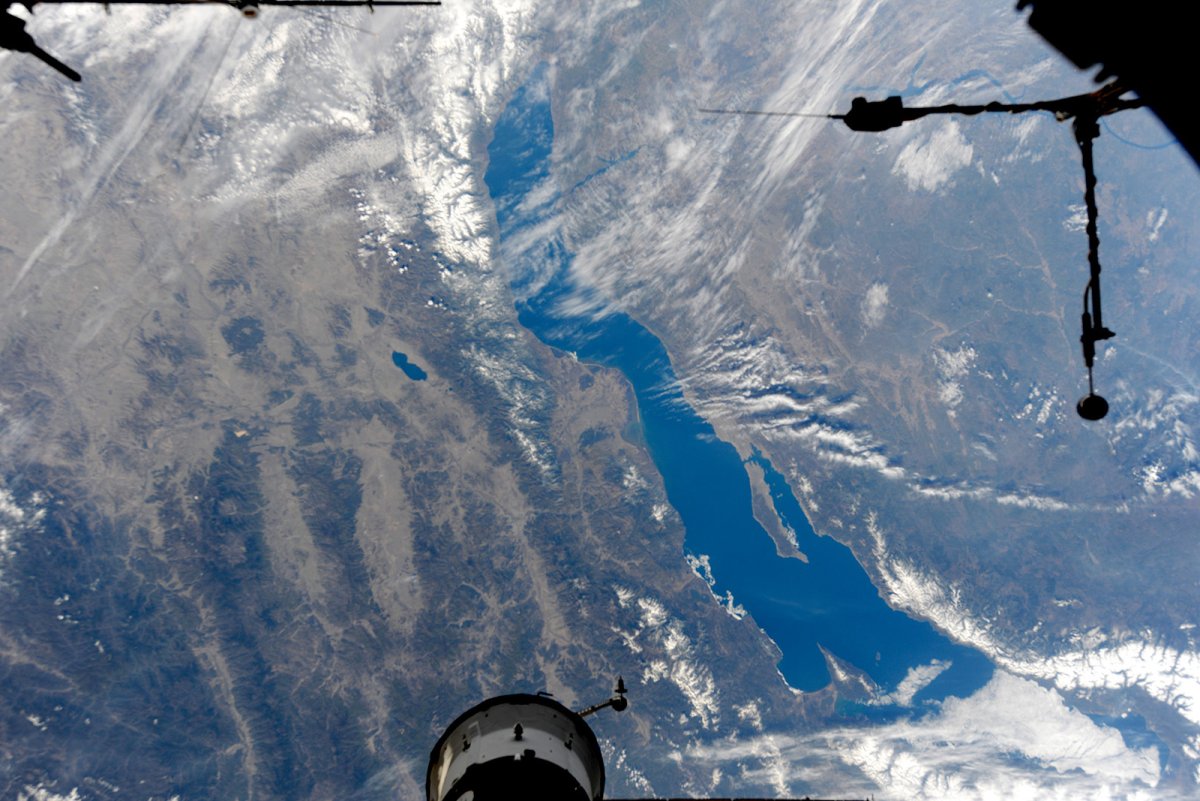 Озеро Байкал вид с космоса