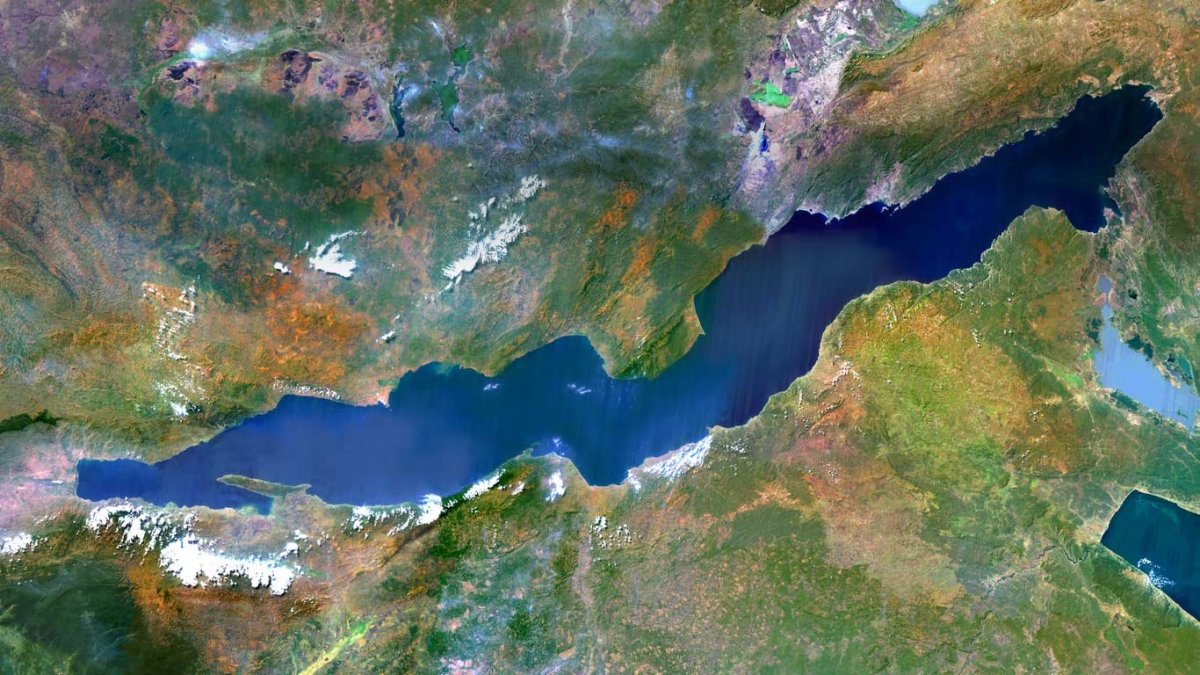 Озеро Танганьика в Африке