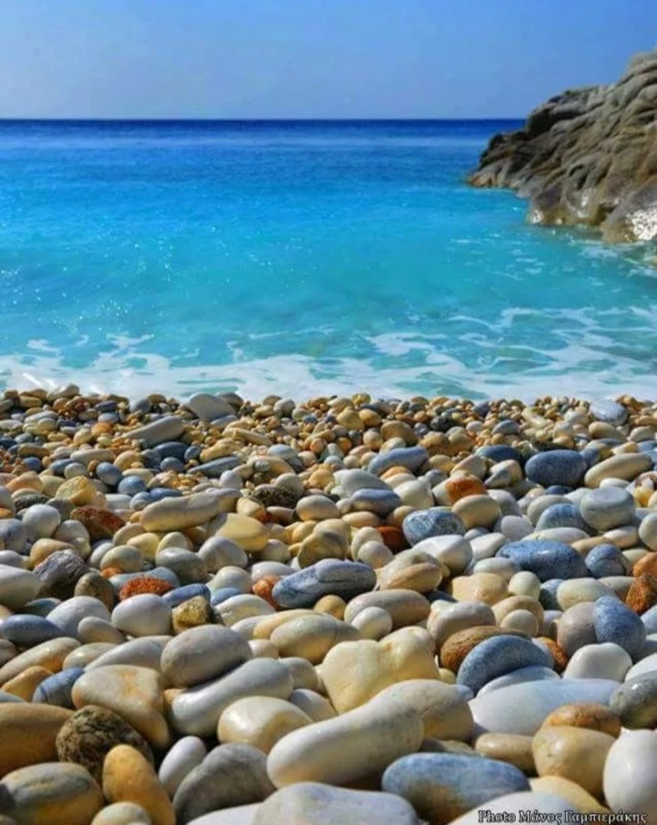Галечный пляж остров Крит Греция