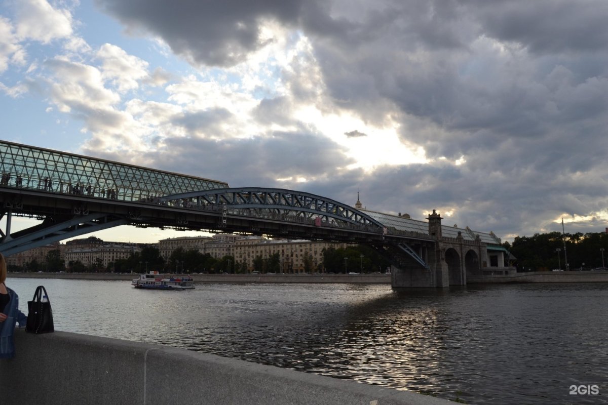 Новоандреевский мост Москва ночью