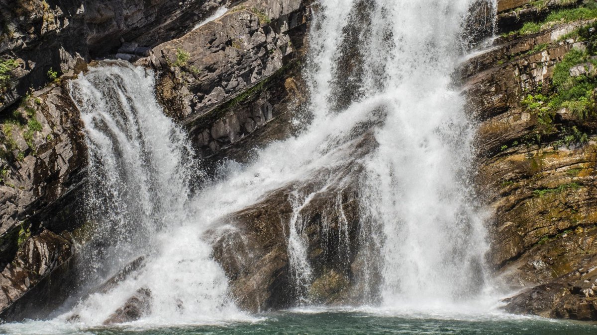 Табасаранский водопад